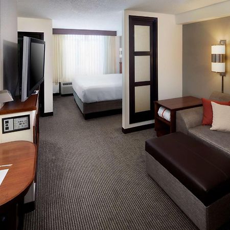 Hotel Hyatt Place Roanoke Airport / Valley View Mall Extérieur photo