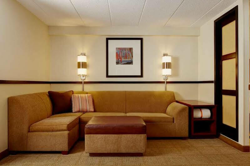 Hotel Hyatt Place Roanoke Airport / Valley View Mall Extérieur photo